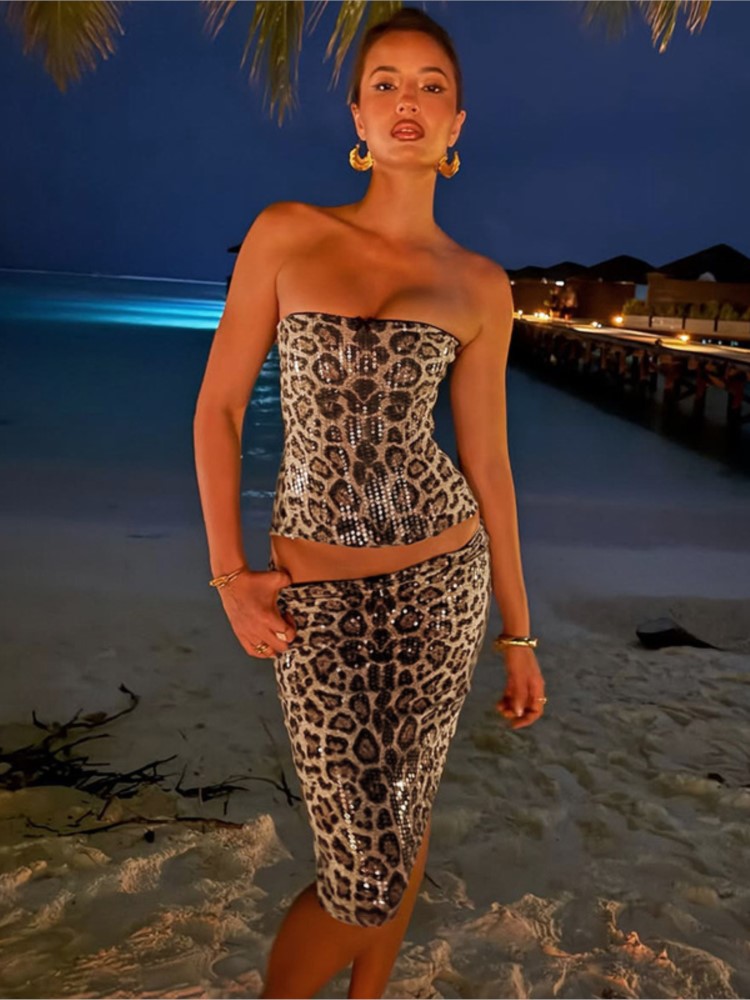 Strapless Bra Backless - Woman 2 Piece Set Outfit Sexy